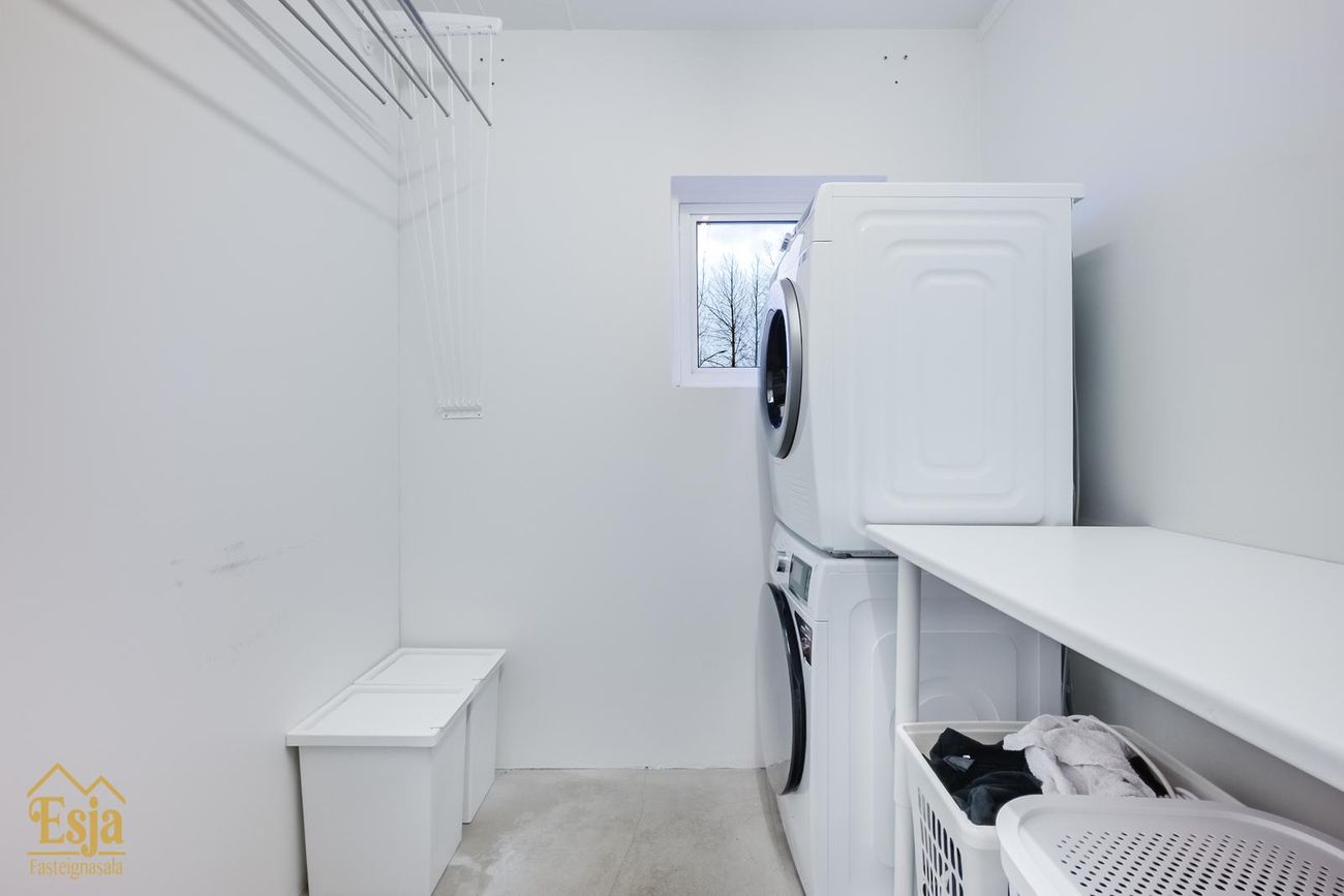 Sólheimar 23, 104 Reykjavík