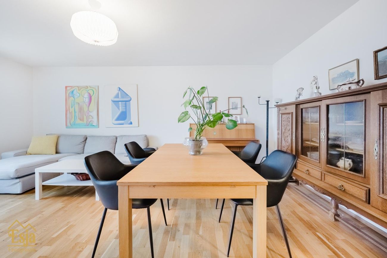 Sólheimar 23, 104 Reykjavík