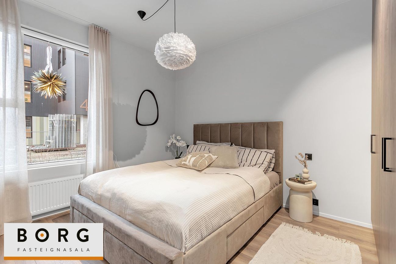 Áshamar 42 - 0103, 221 Hafnarfjörður