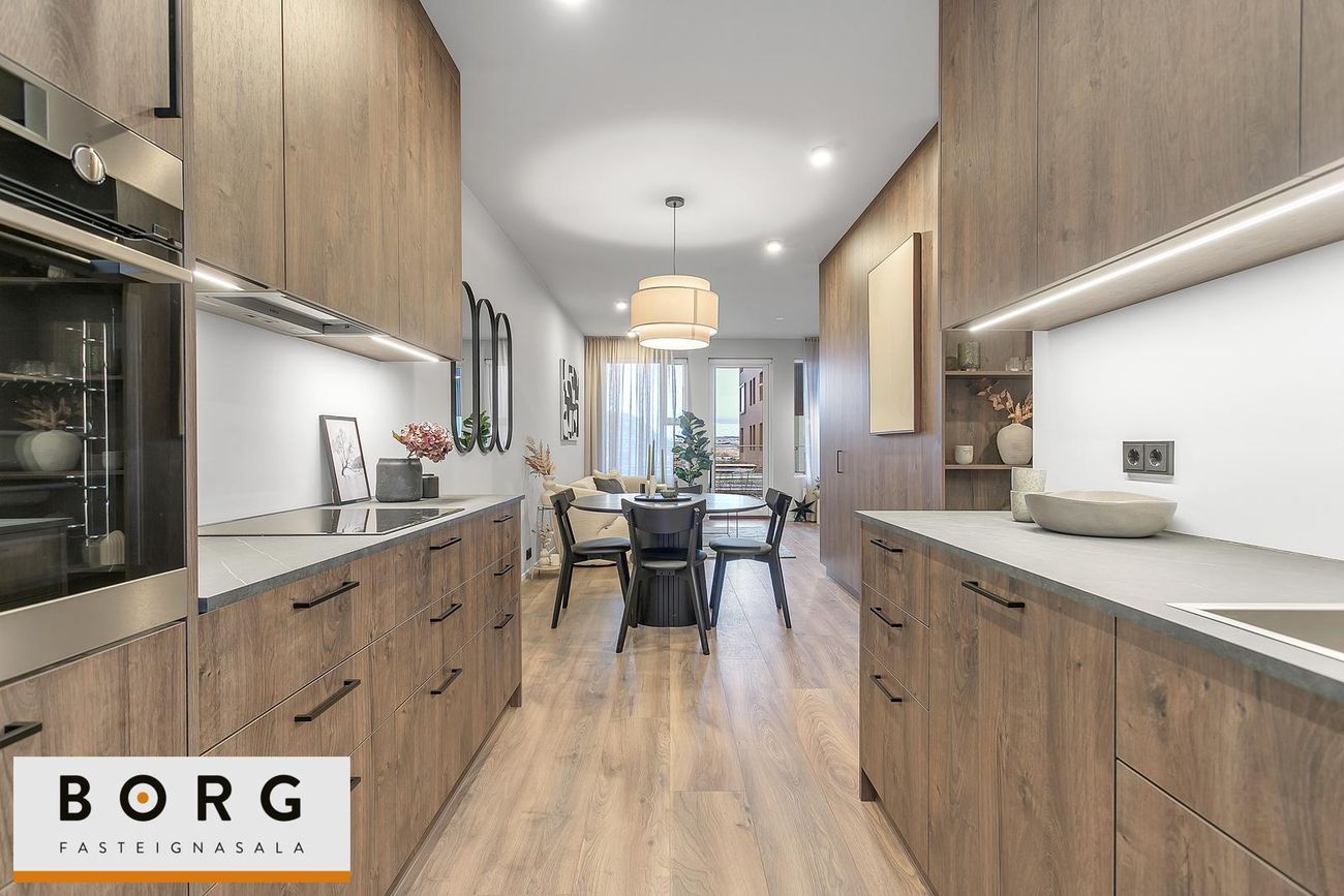 Áshamar 42 - 0103, 221 Hafnarfjörður