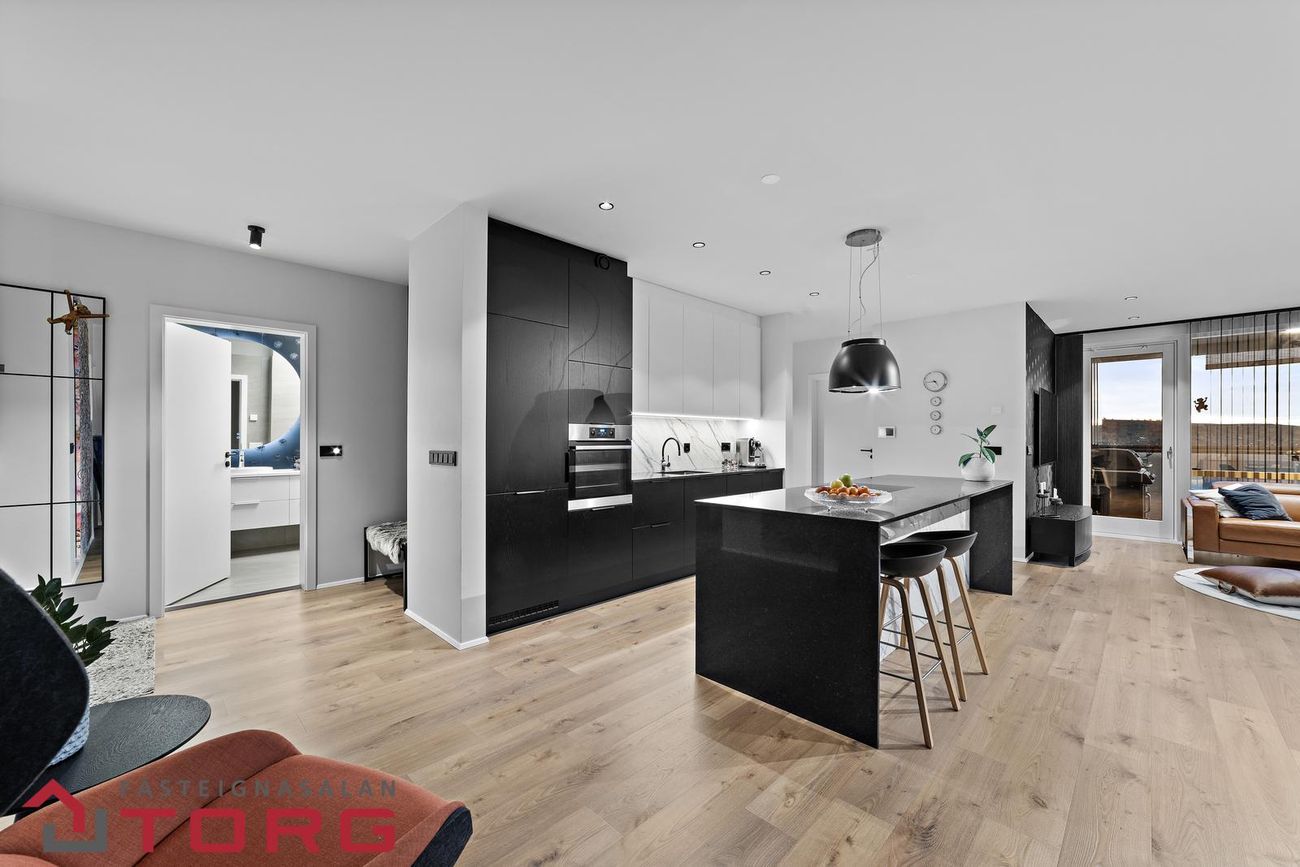 Holtsvegur 53 - 0302, 210 Garðabær