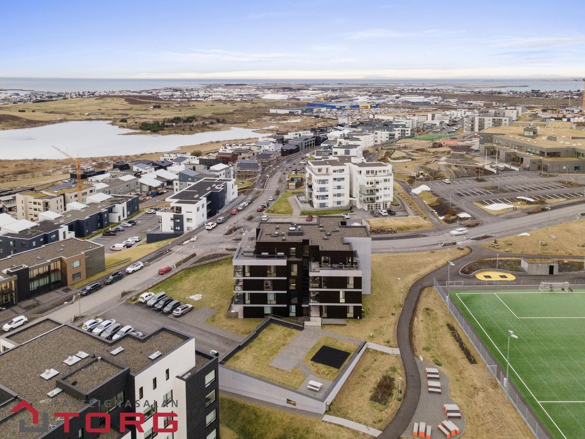 Holtsvegur 53 - 0302, 210 Garðabær