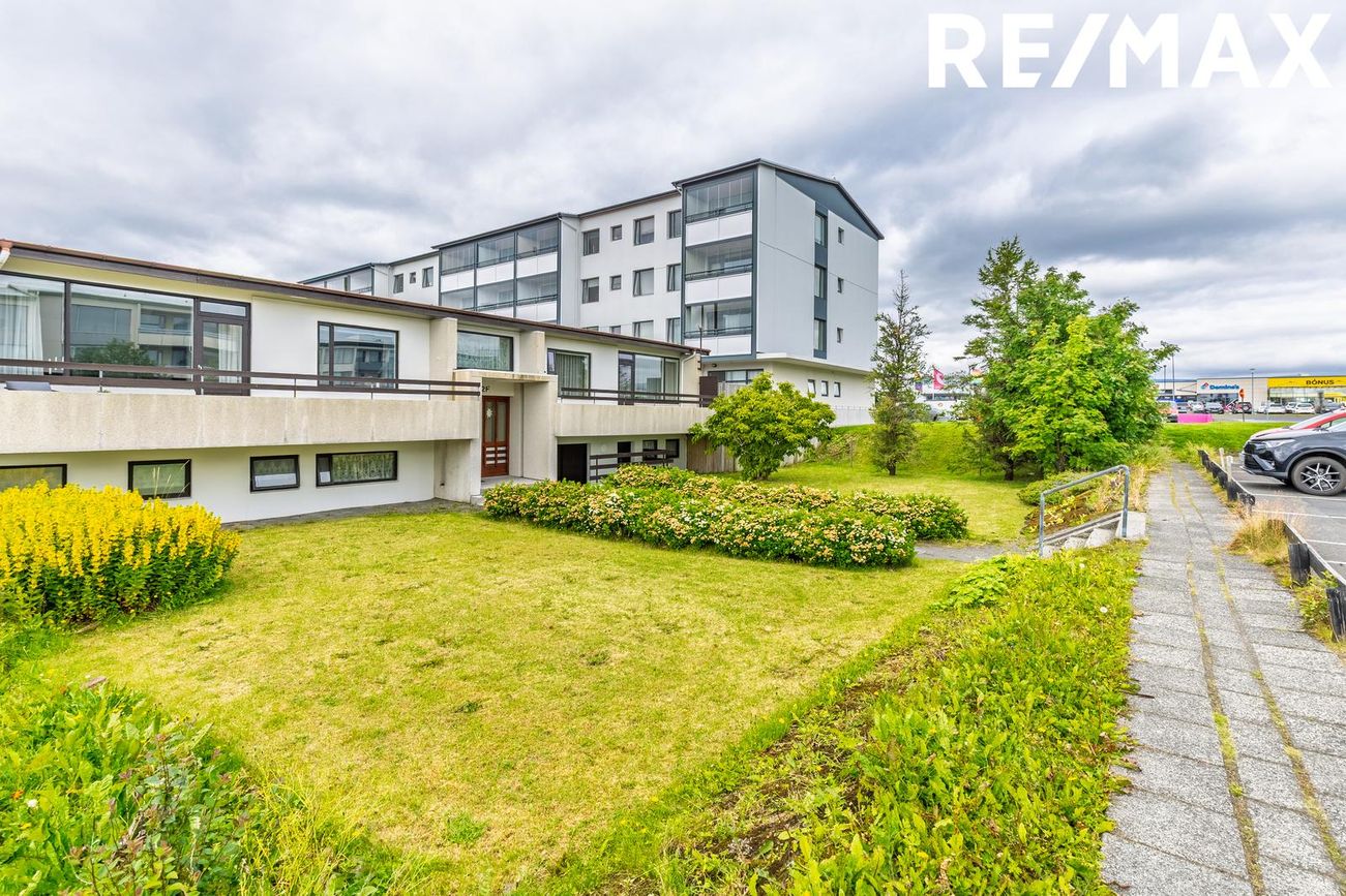 Hraunbær 102F, 110 Reykjavík