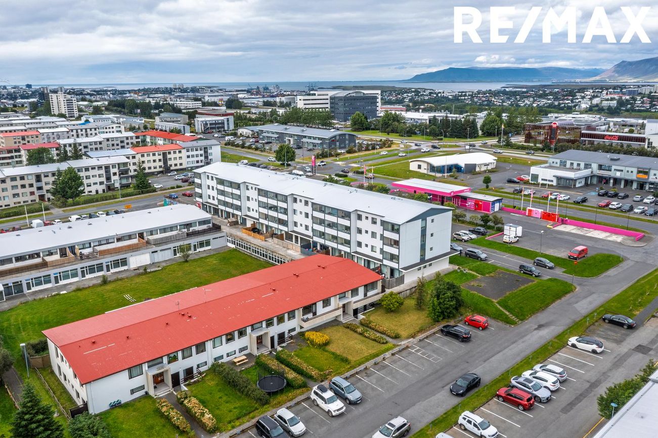 Hraunbær 102F, 110 Reykjavík