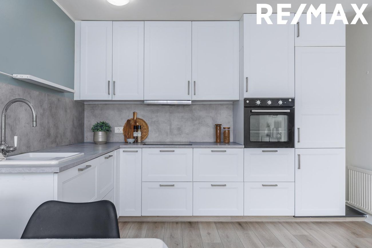 Hraunbær 102F, 110 Reykjavík