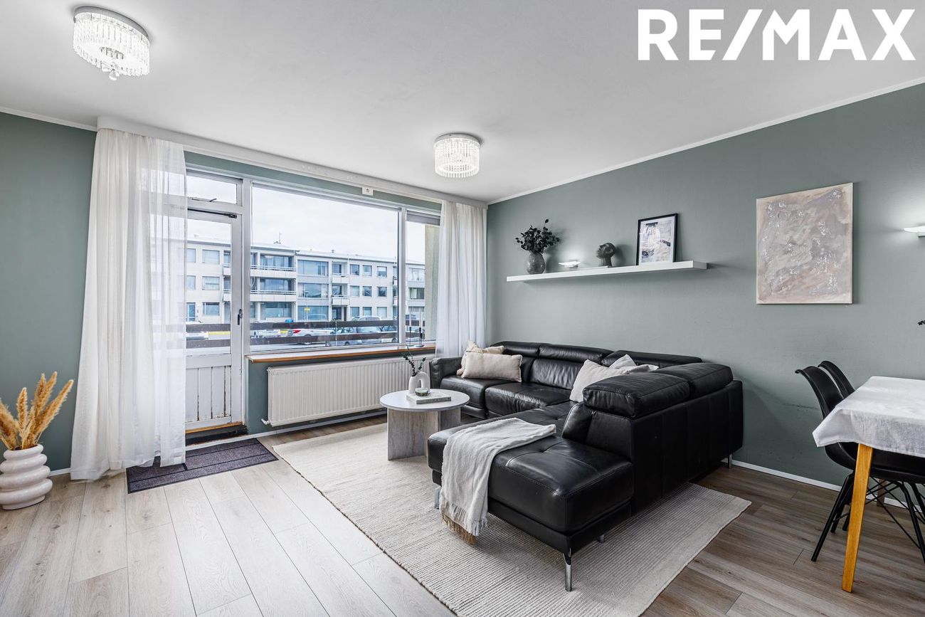Hraunbær 102F, 110 Reykjavík