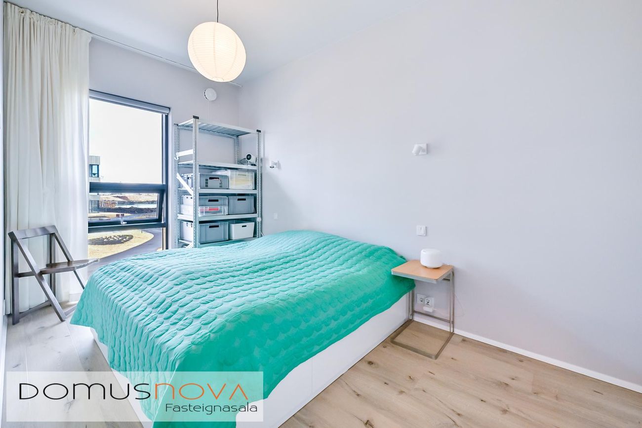 Jöfursbás 7B, 112 Reykjavík