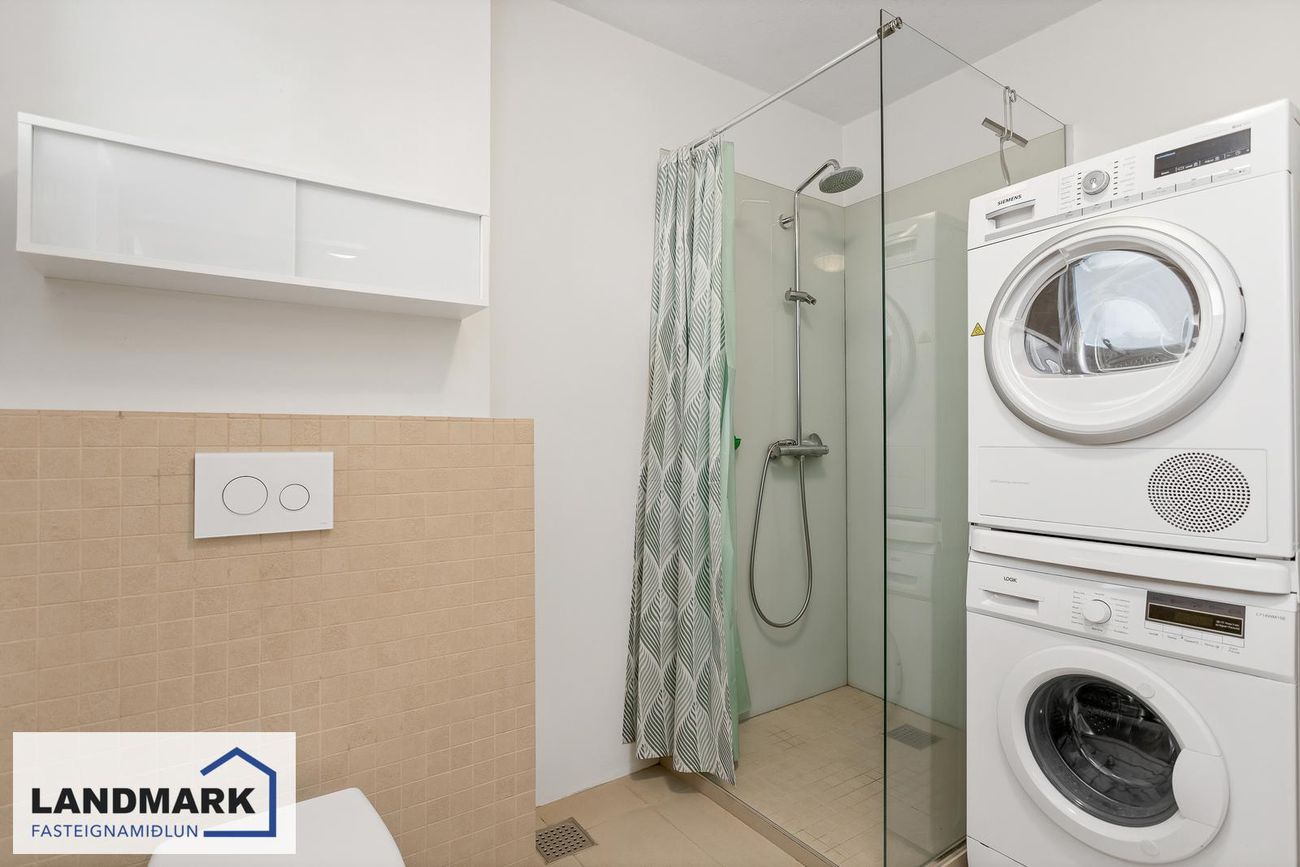 Ástún 10, 200 Kópavogur