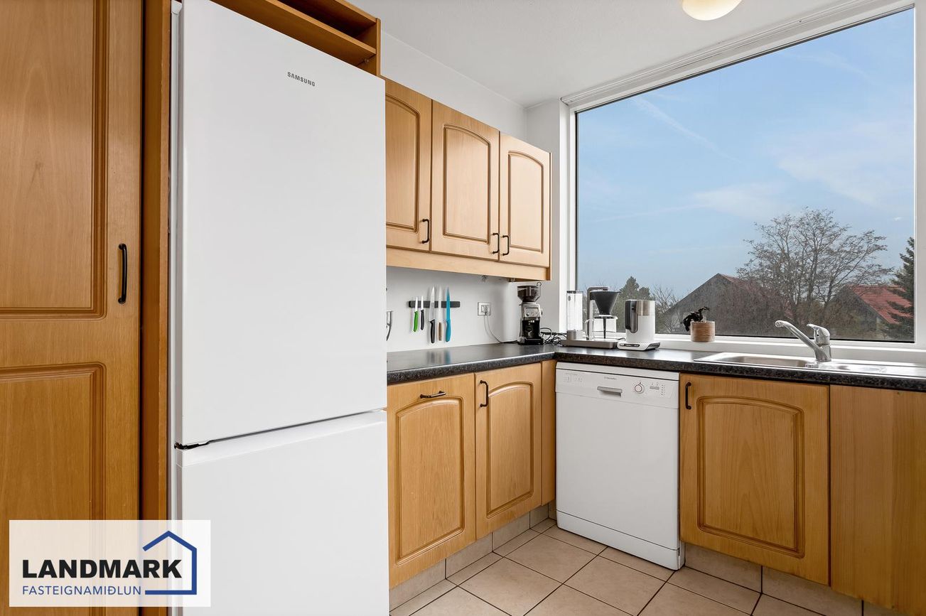 Ástún 10, 200 Kópavogur