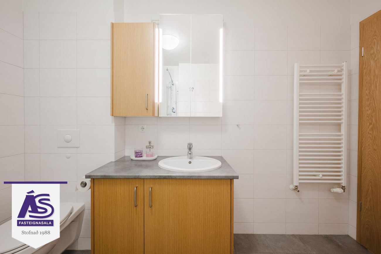 Hagaflöt 7, 300 Akranes