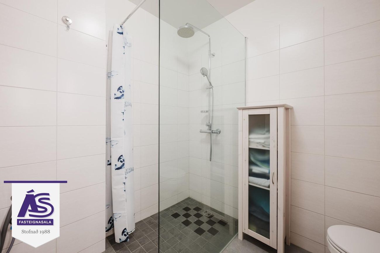 Hagaflöt 7, 300 Akranes