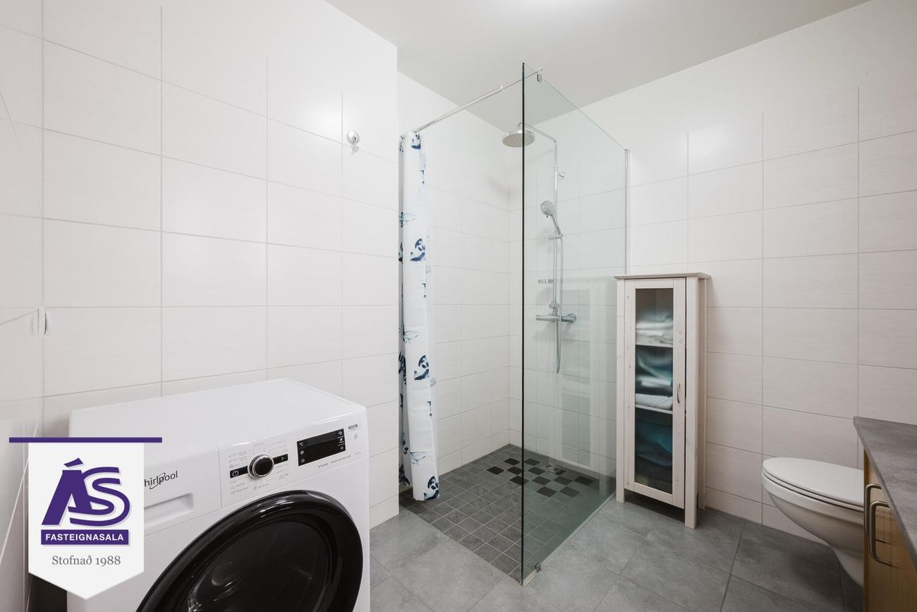 Hagaflöt 7, 300 Akranes