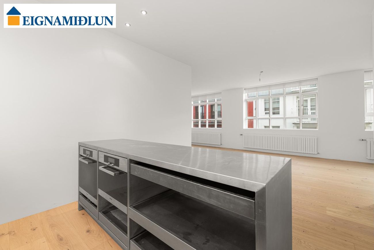 Vatnsstígur 3 - 0202, 101 Reykjavík