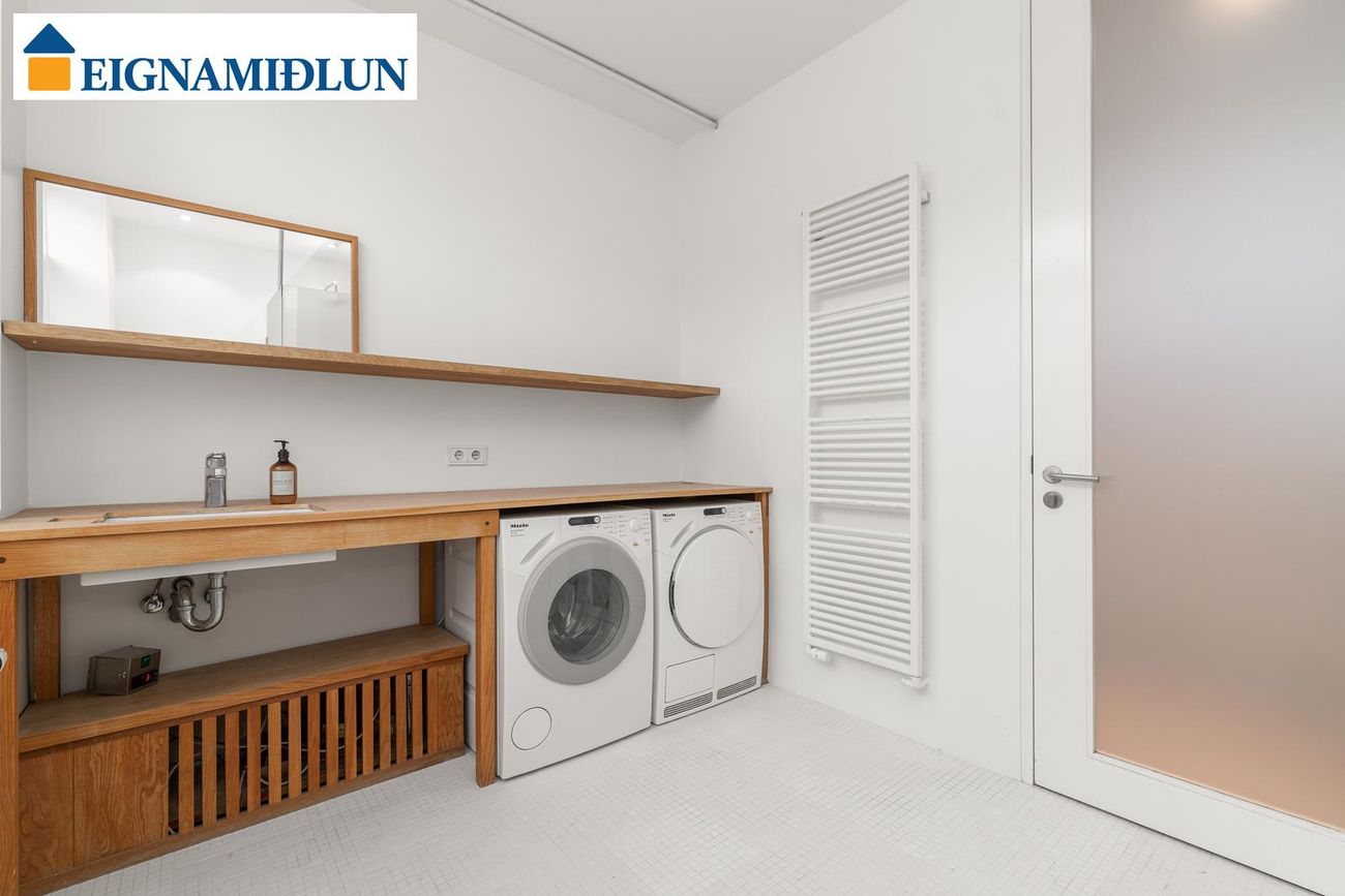 Vatnsstígur 3 - 0202, 101 Reykjavík