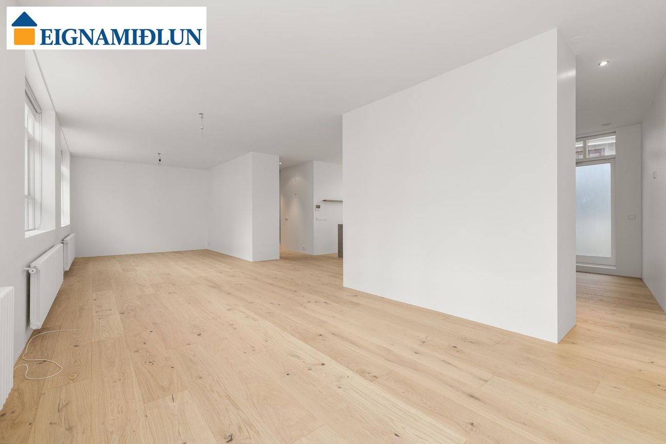 Vatnsstígur 3 - 0202, 101 Reykjavík