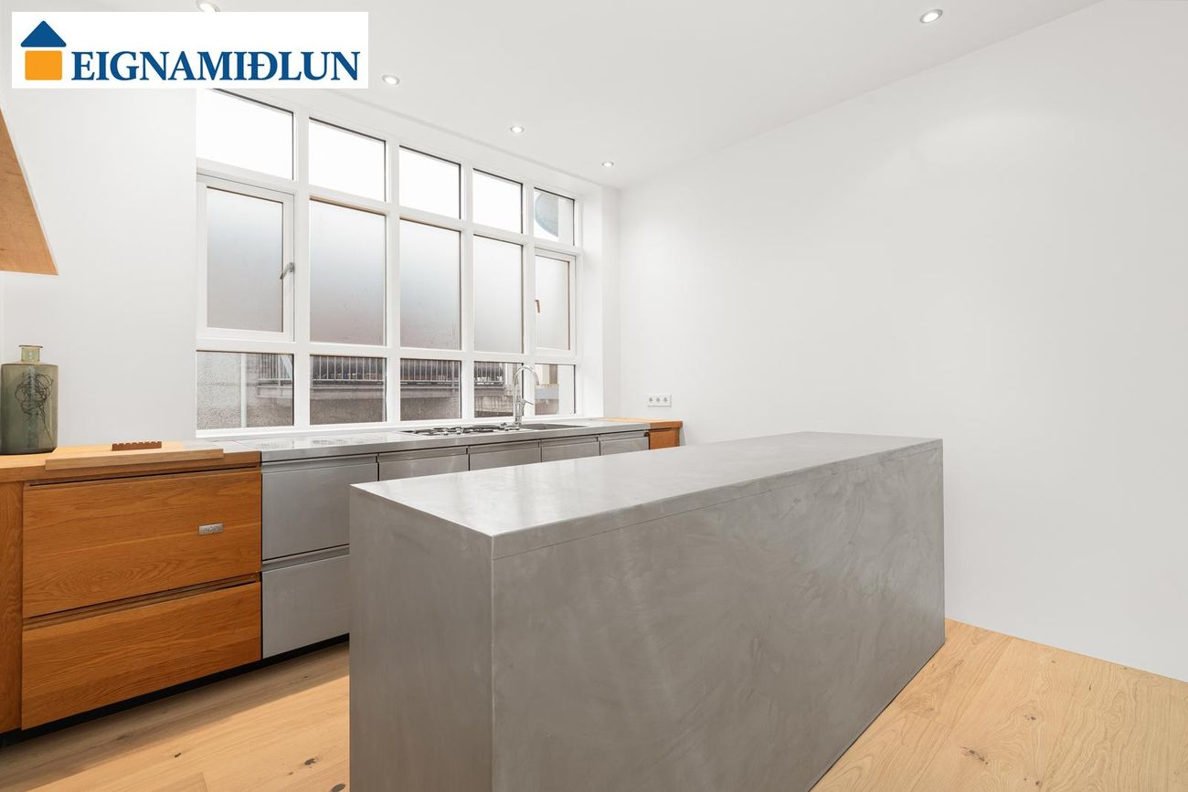 Vatnsstígur 3 - 0202, 101 Reykjavík