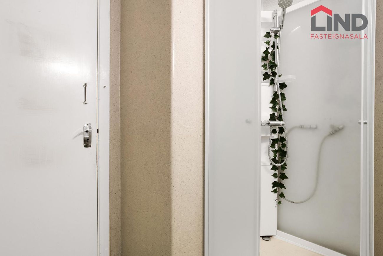 Rauðarárstígur 24 - 0101, 105 Reykjavík