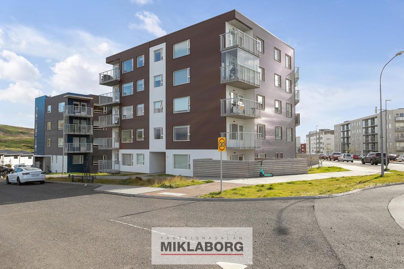 Skyggnisbraut 1, 113 Reykjavík
