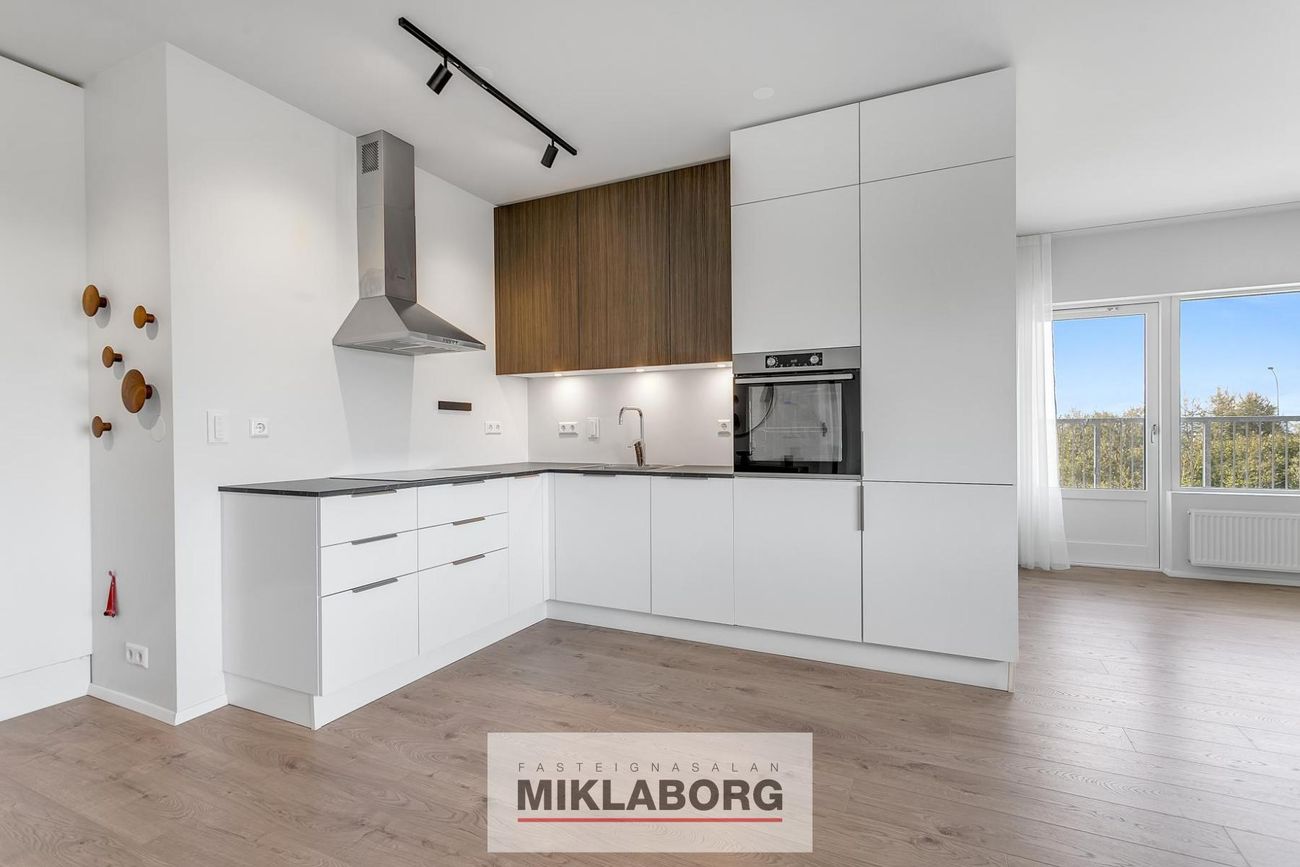 Skyggnisbraut 1, 113 Reykjavík