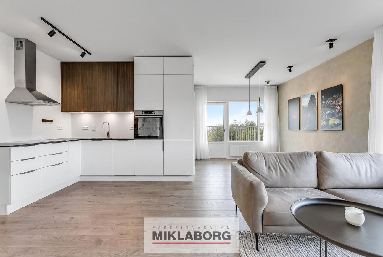 Skyggnisbraut 1, 113 Reykjavík