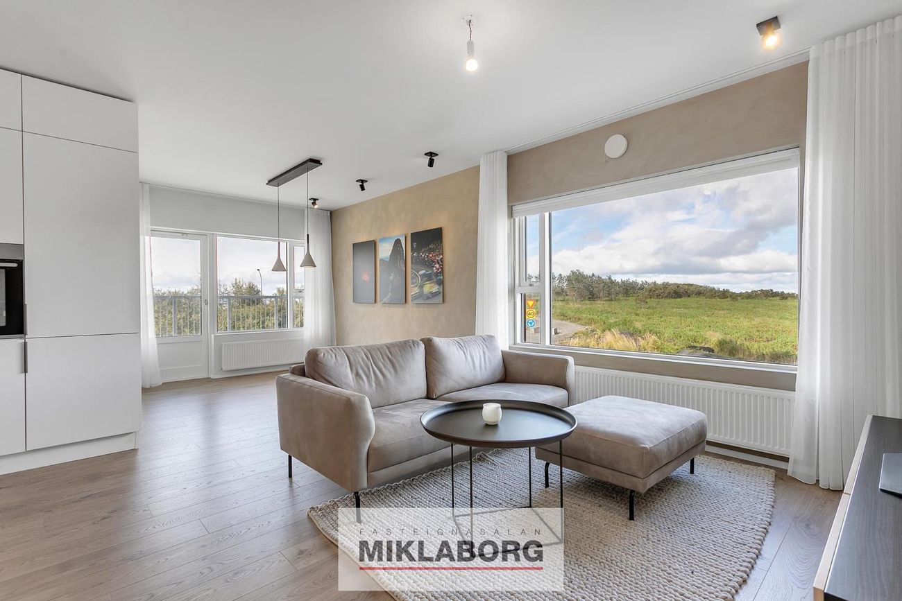 Skyggnisbraut 1, 113 Reykjavík