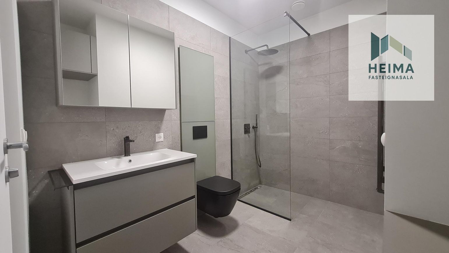 Valshlíð 1, 102 Reykjavík