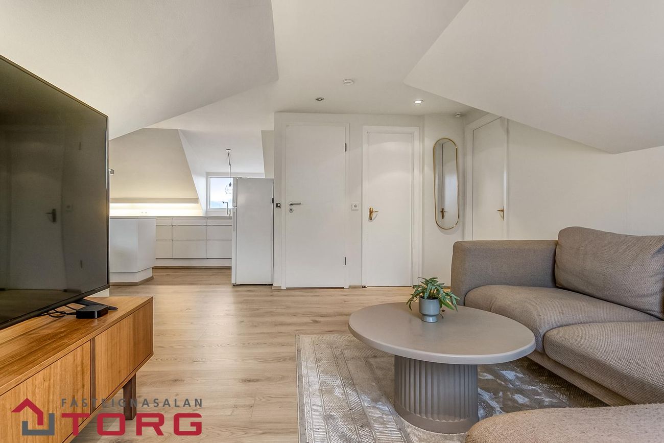 Háagerði 57, 108 Reykjavík