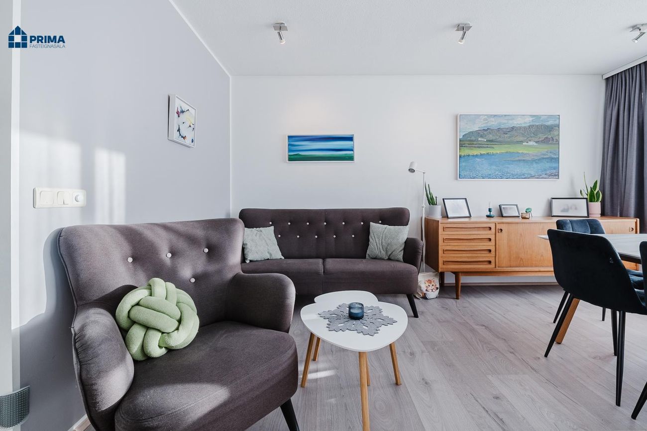 Rauðhamrar 3, 112 Reykjavík