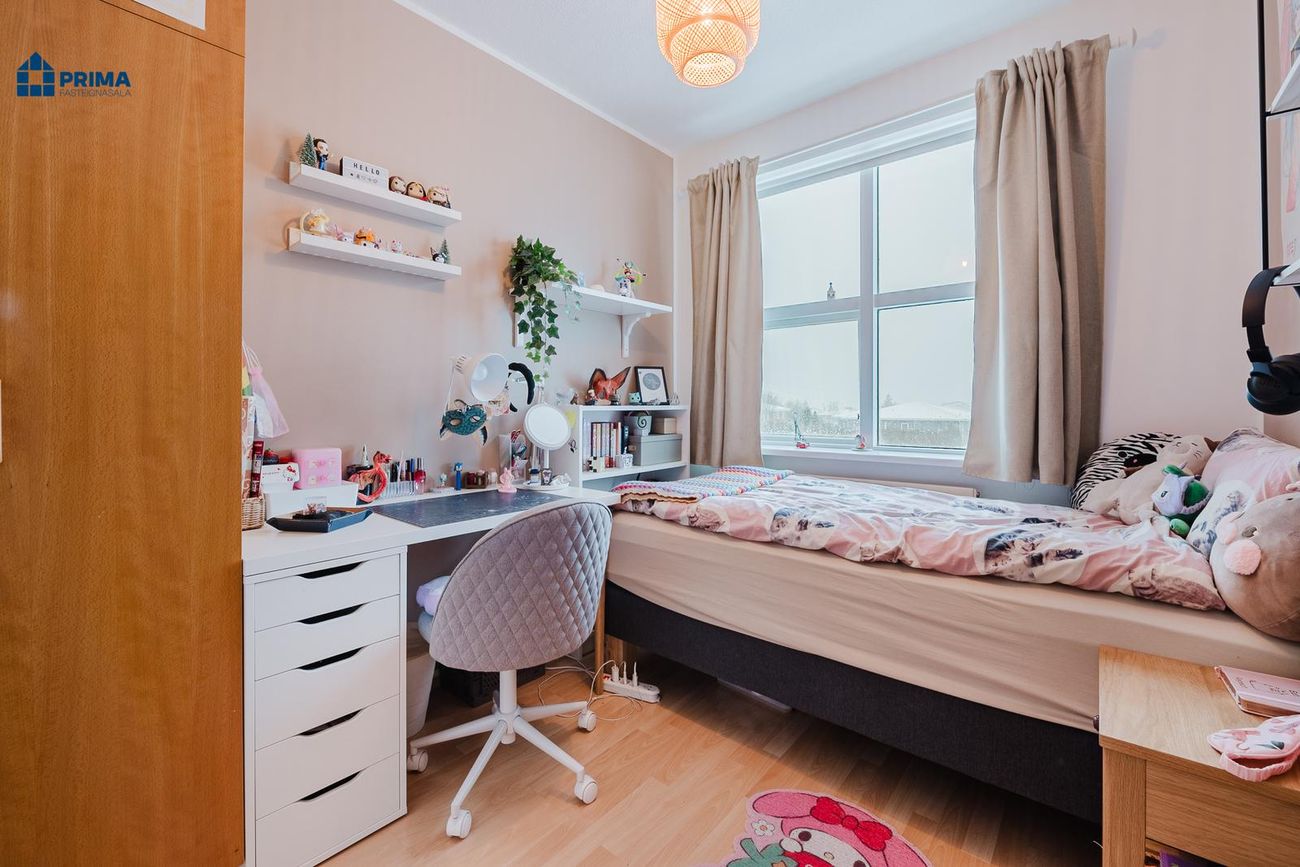 Rauðhamrar 3, 112 Reykjavík