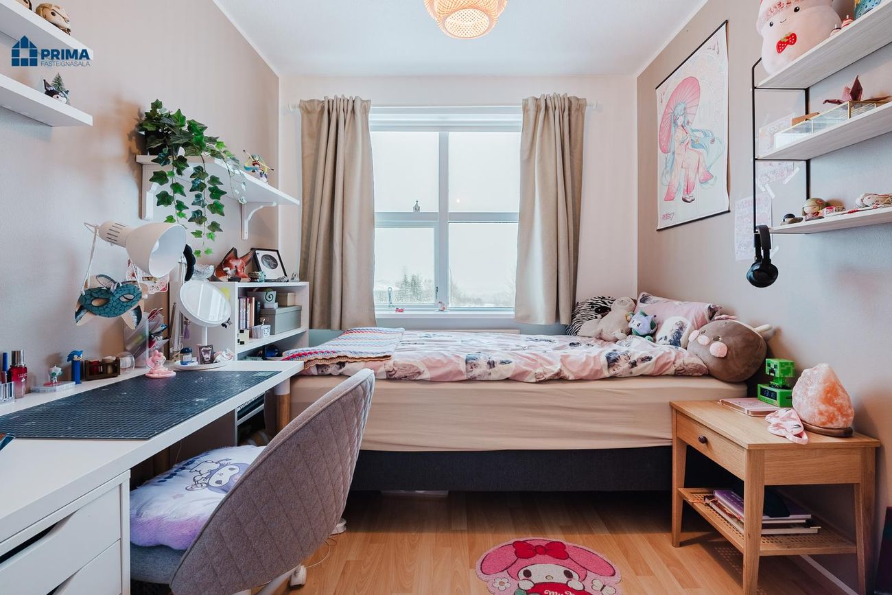 Rauðhamrar 3, 112 Reykjavík