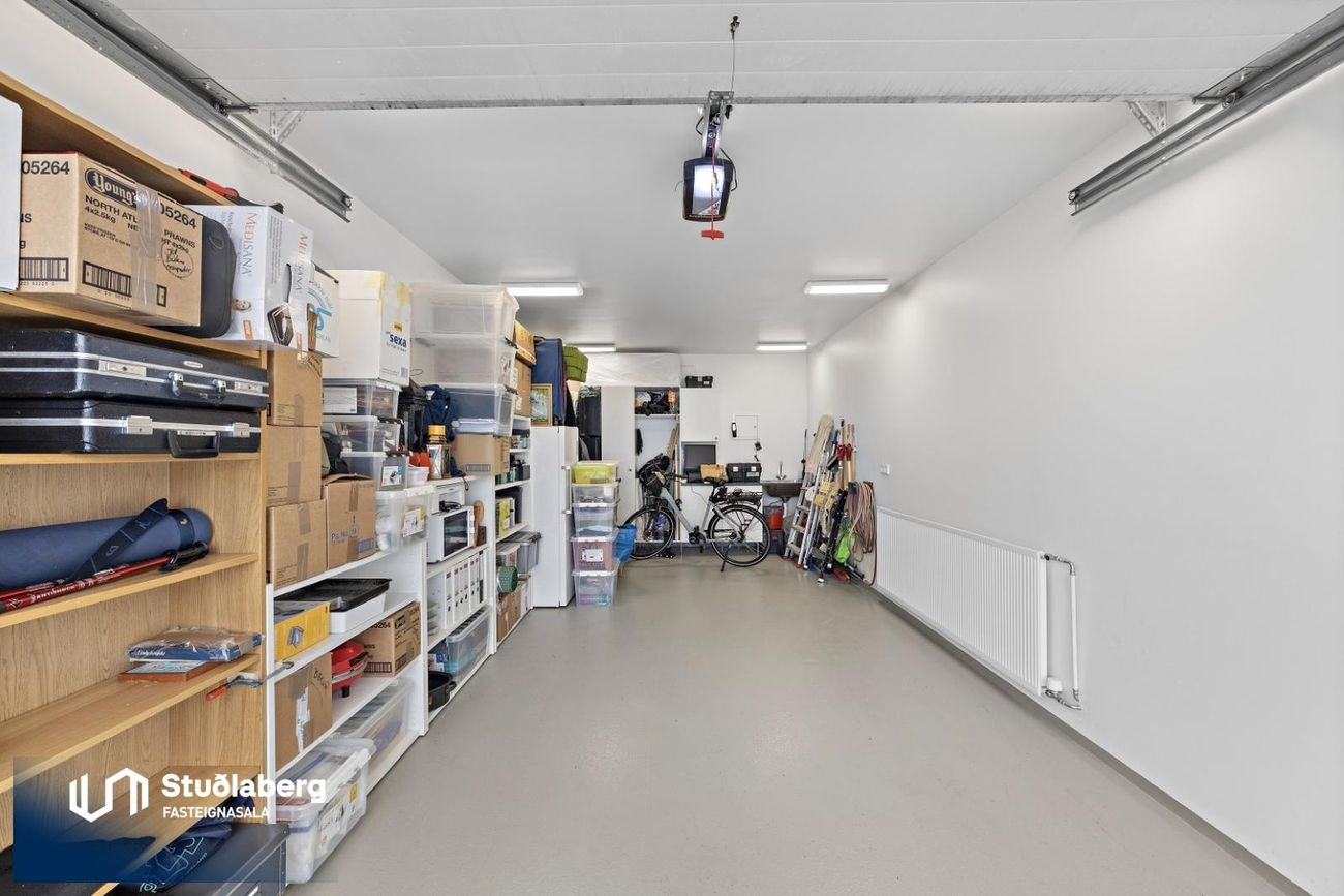 Engjadalur 8, 260 Reykjanesbær