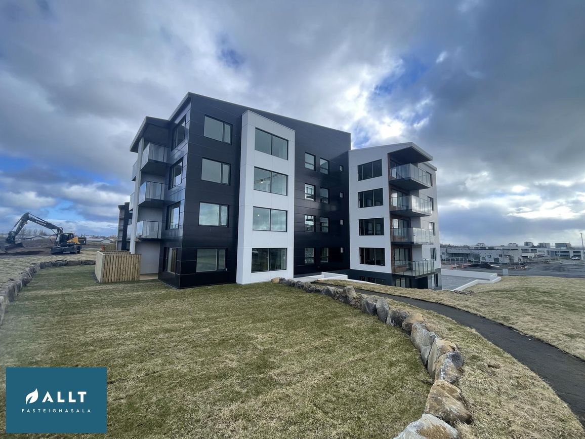 Asparlaut 24, 230 Reykjanesbær