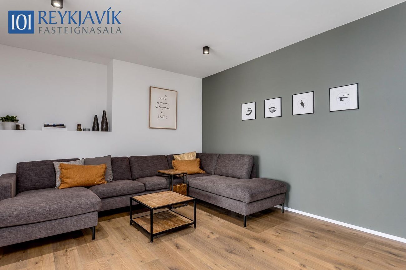 Frostafold 2, 112 Reykjavík