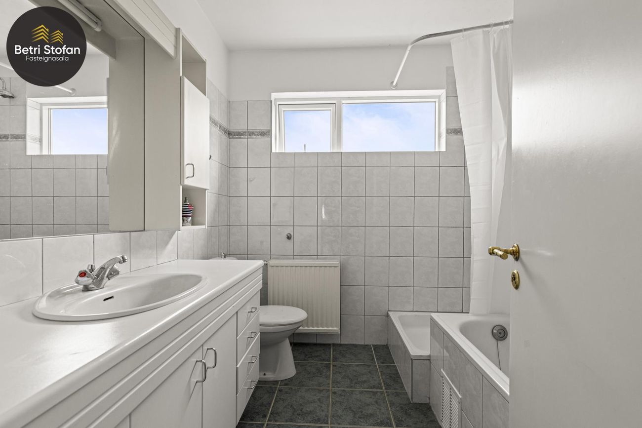 Hverafold 23, 112 Reykjavík