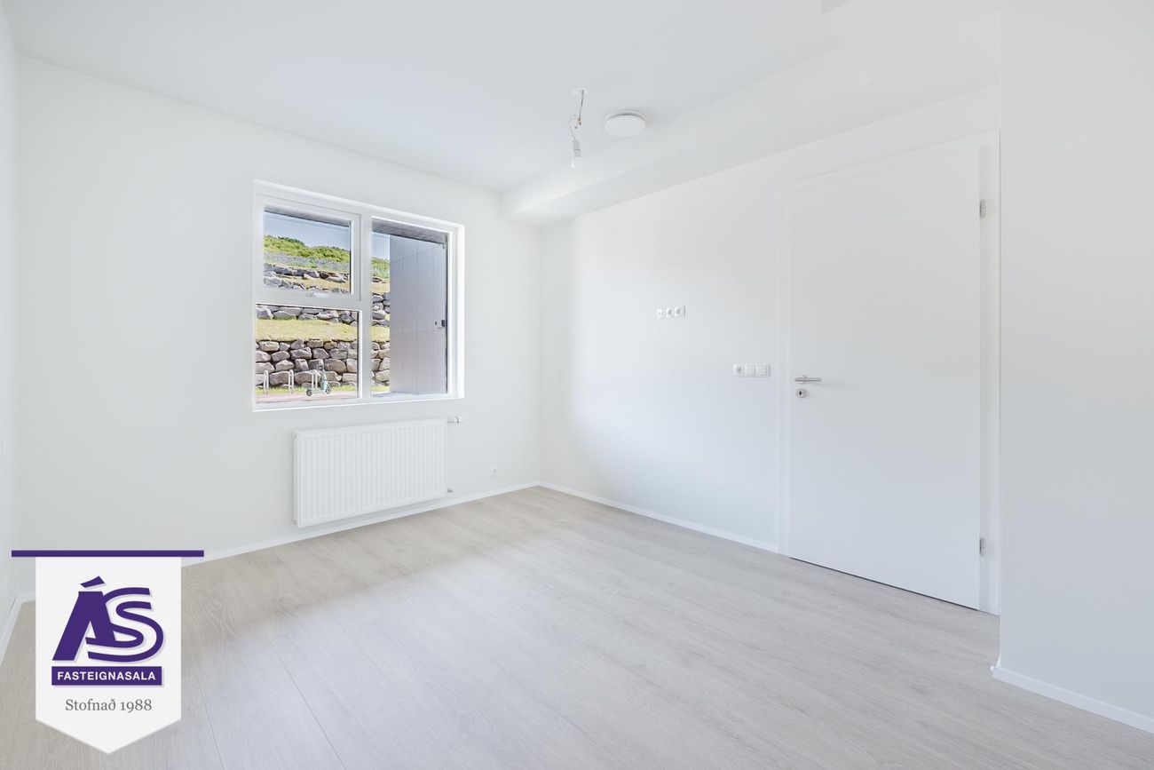 Baughamar 3 - 0304, 221 Hafnarfjörður