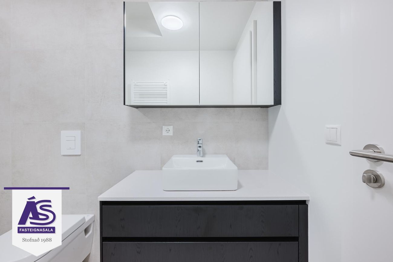 Baughamar 3 - 0304, 221 Hafnarfjörður