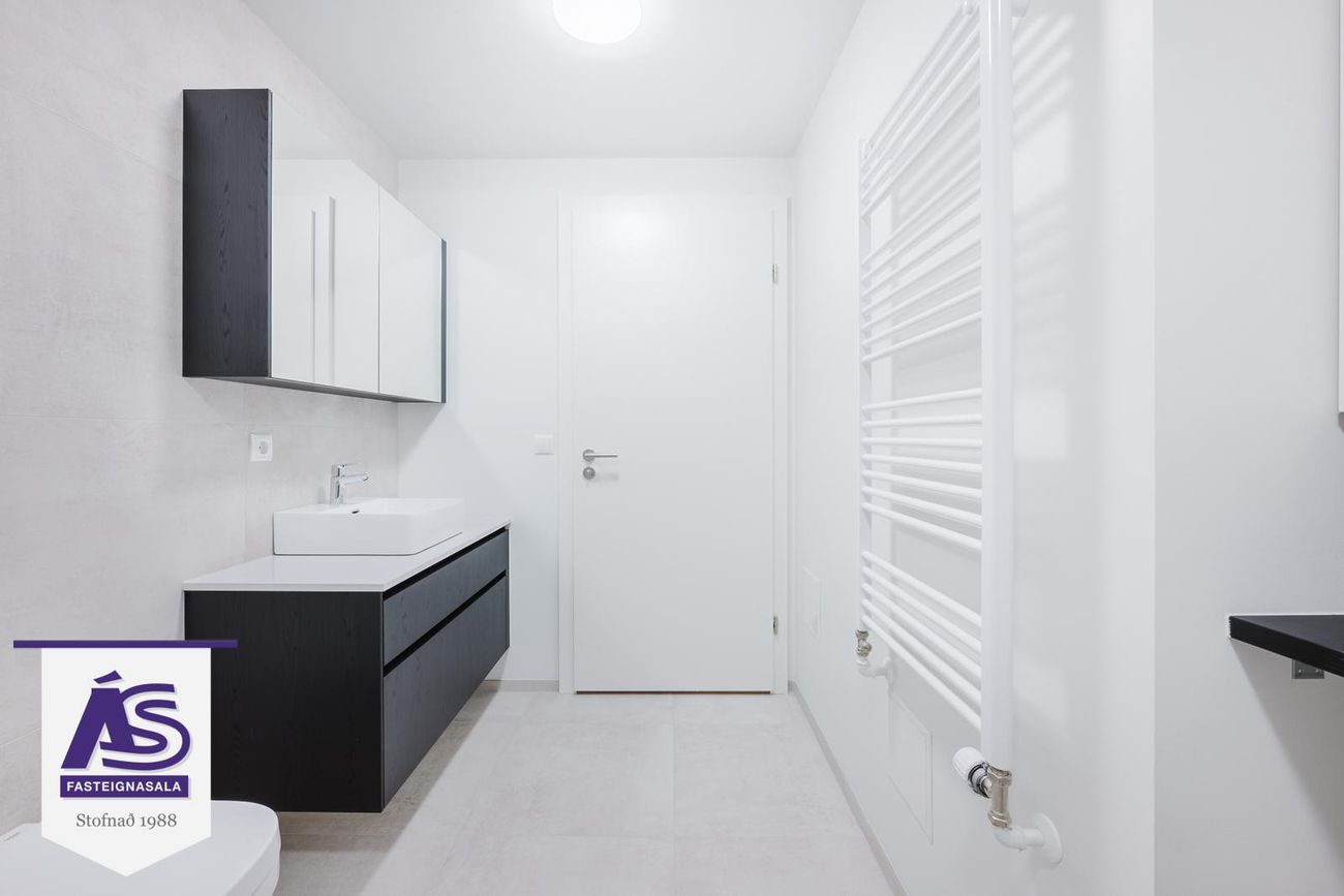 Baughamar 3 - 0304, 221 Hafnarfjörður