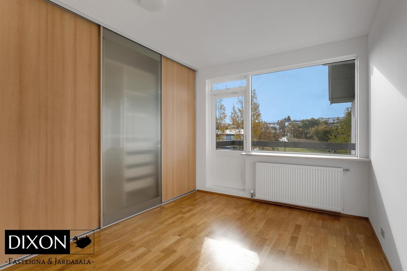 Lundarbrekka 16 - 0302, 200 Kópavogur