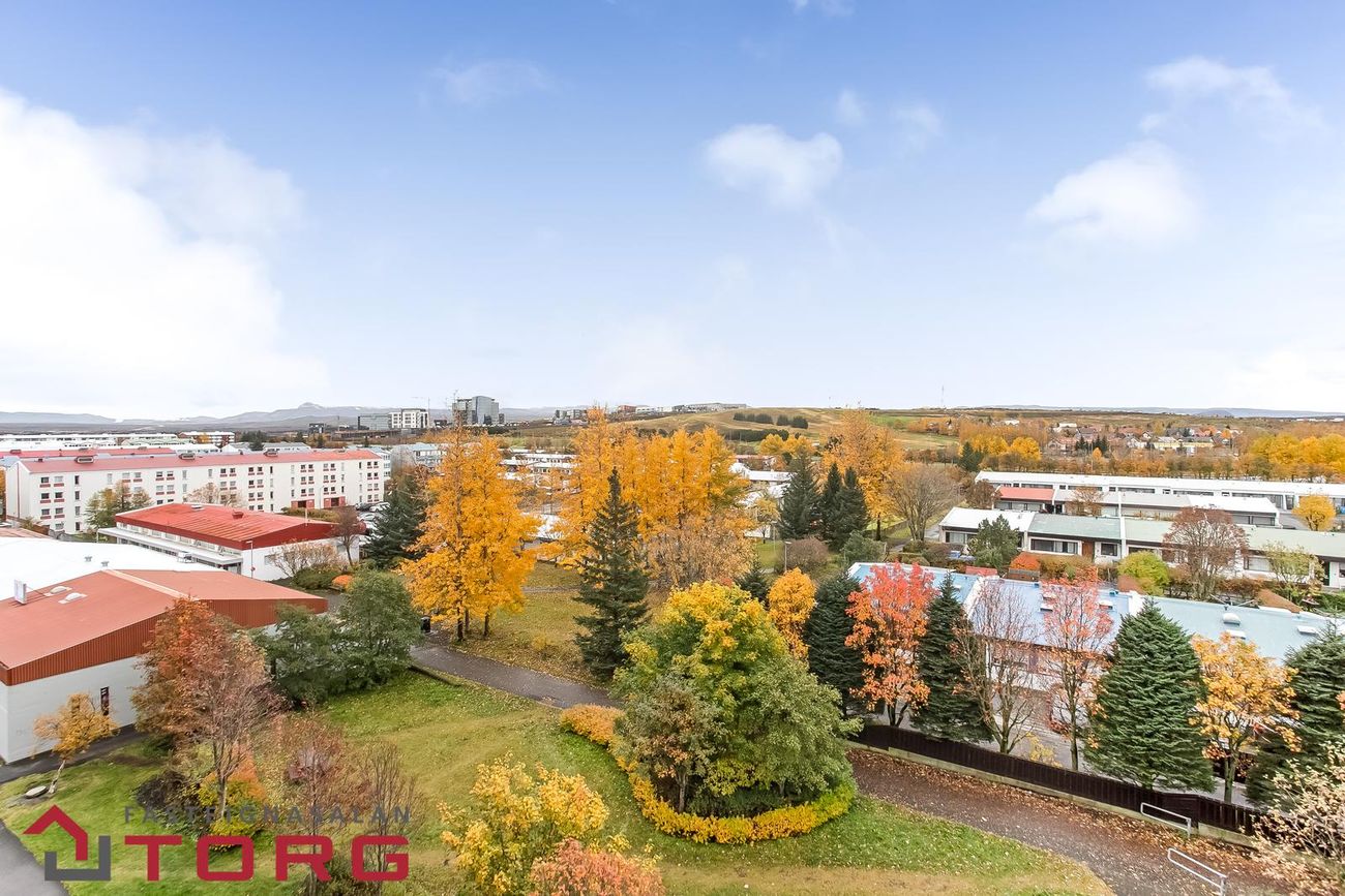 Asparfell 12, 111 Reykjavík