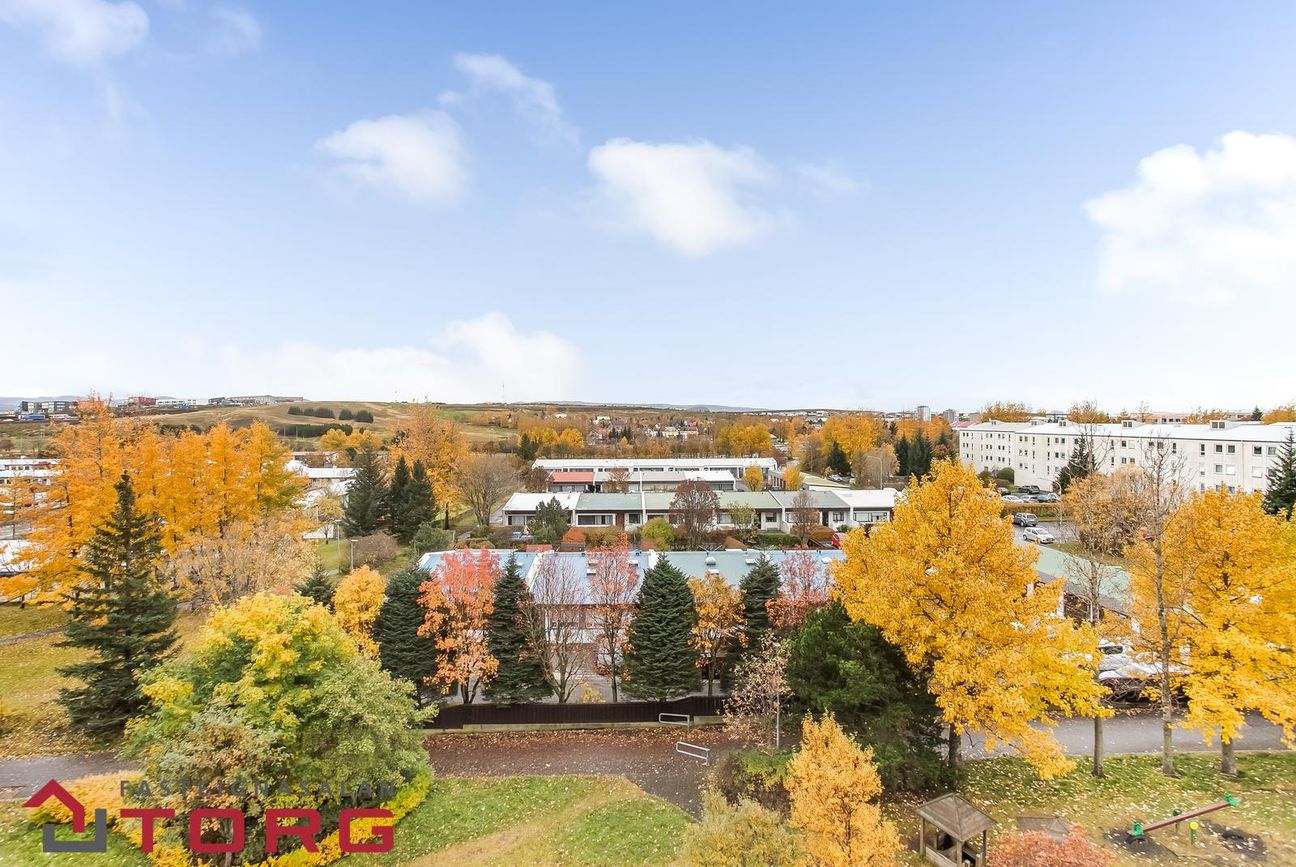 Asparfell 12, 111 Reykjavík