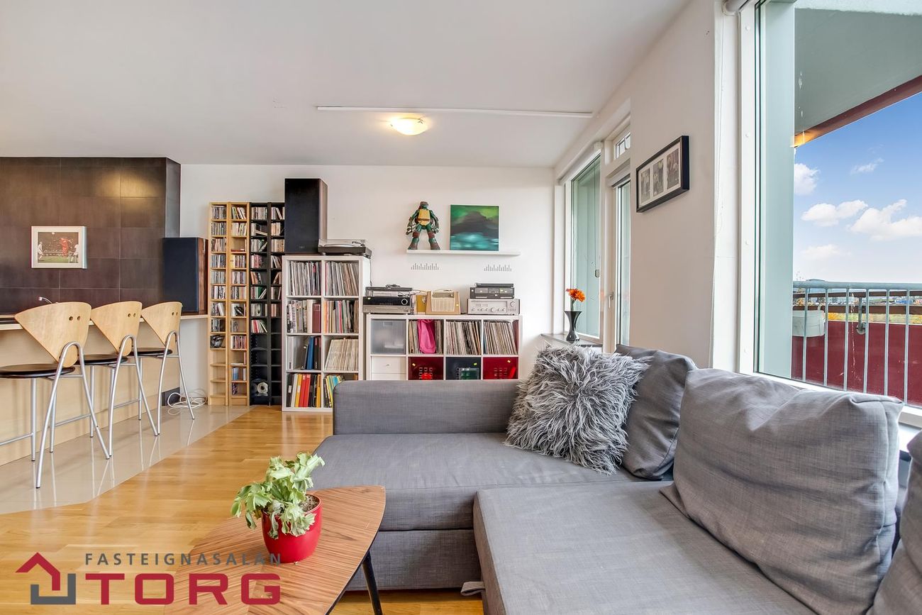 Asparfell 12, 111 Reykjavík
