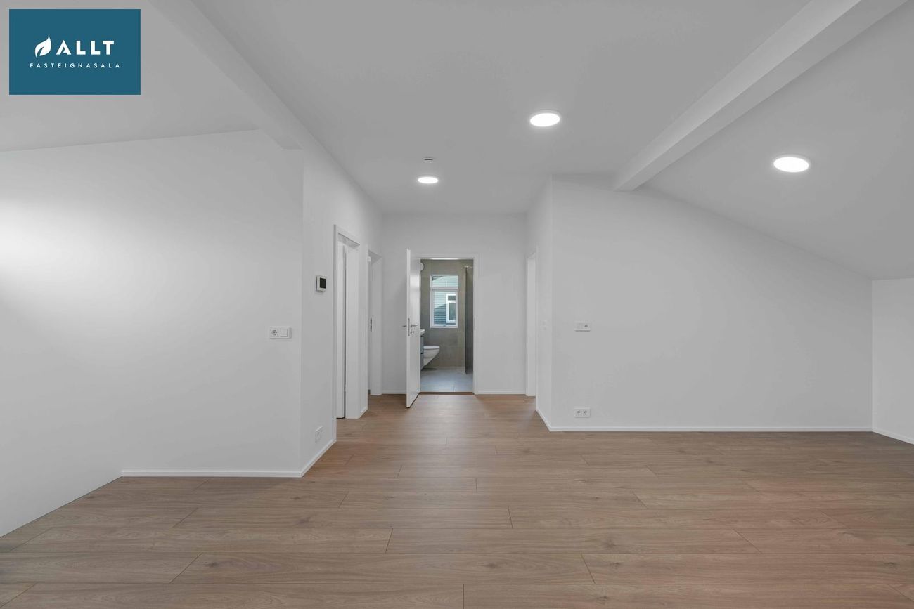 Brattahlíð 3A, 810 Hveragerði