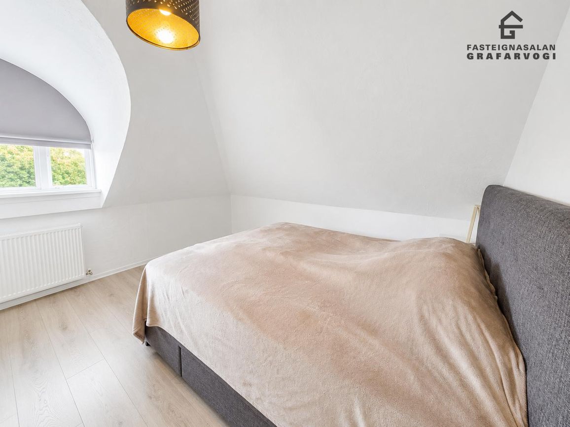 Drápuhlíð 24, 105 Reykjavík