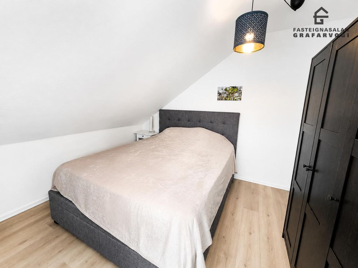Drápuhlíð 24, 105 Reykjavík