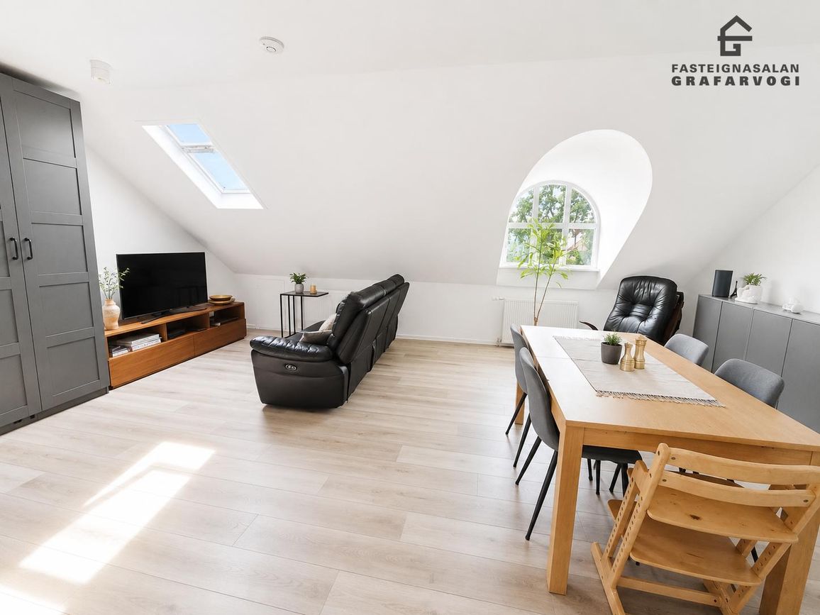 Drápuhlíð 24, 105 Reykjavík