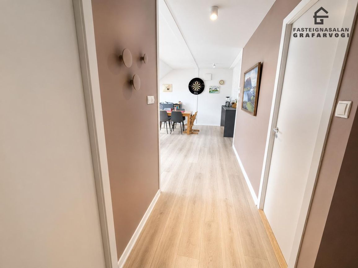 Drápuhlíð 24, 105 Reykjavík