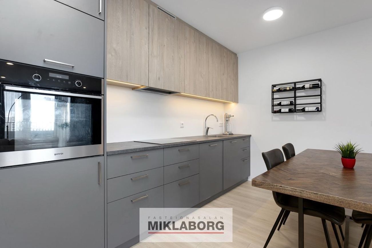 Sunnusmári 4, 201 Kópavogur