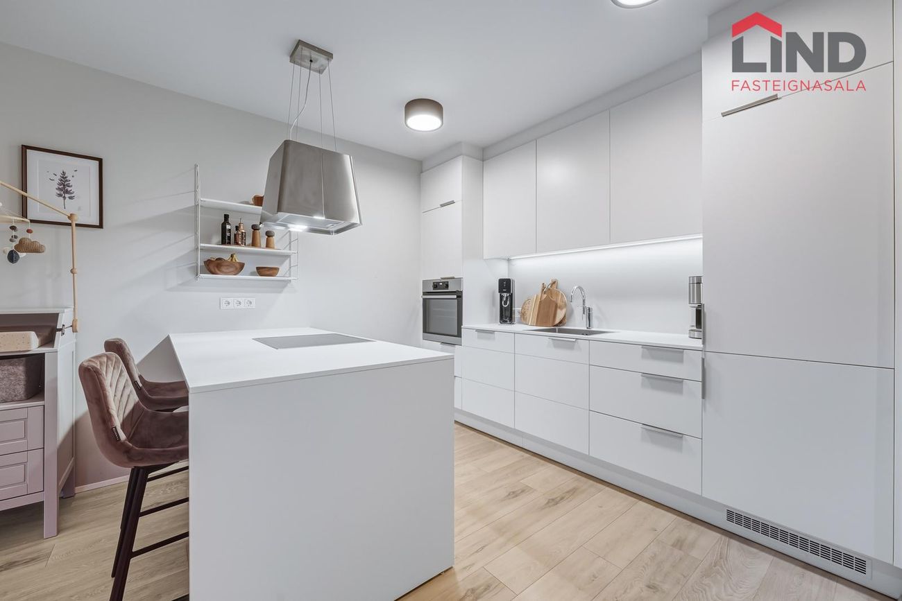 Hafnarbraut 12A - 0212, 200 Kópavogur