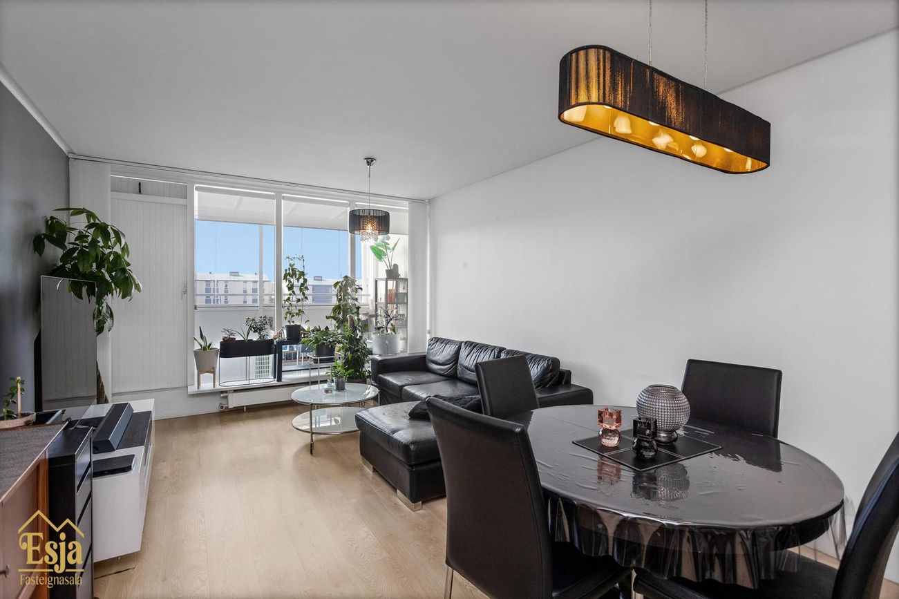 Torfufell 21, 111 Reykjavík
