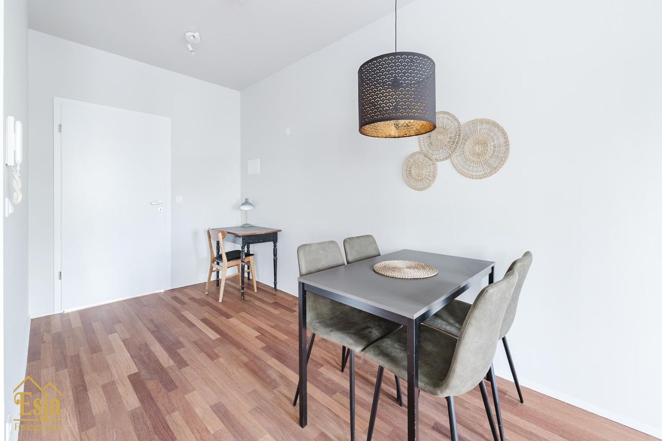 Hverfisgata 83, 101 Reykjavík